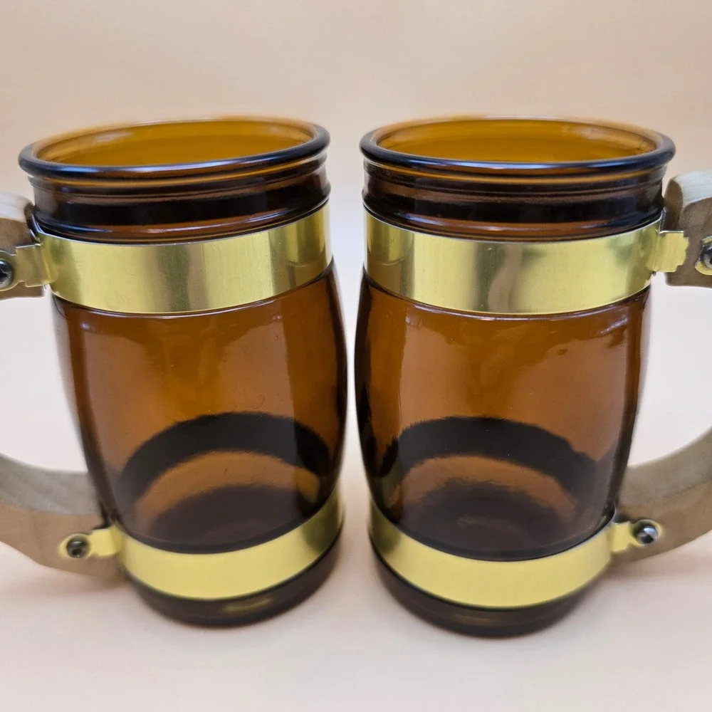 Vintage Amber Glass Beer Stein Salt and Pepper Shakers Wood Handle Gold Trim Set